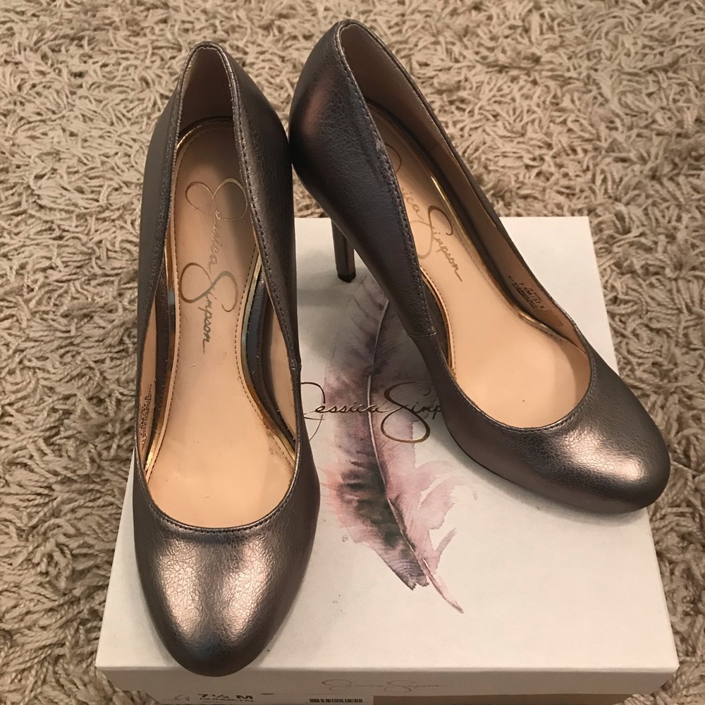Jessica Simpson Heels - Picture 3 of 8